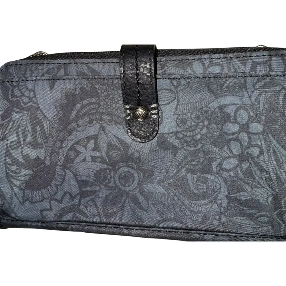 Sakroots Paisley Floral Zip Wallet Ecotwill‎ Corin Flap Black Neutral Wristlet